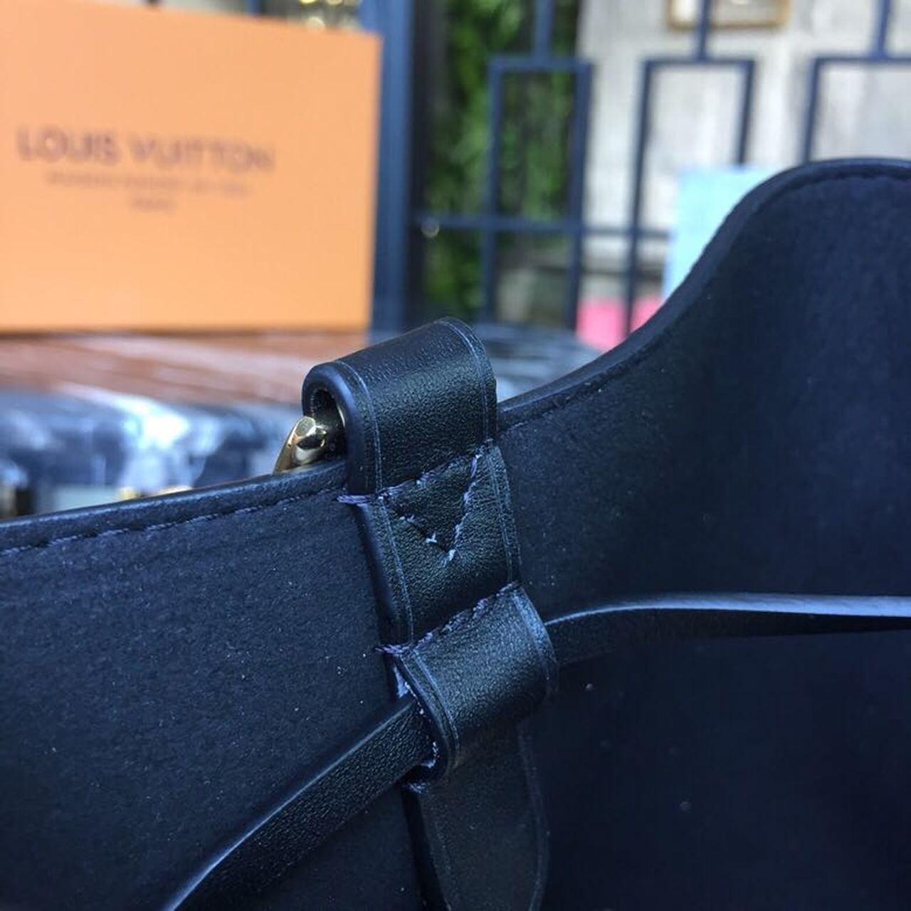 Top Quality NeoNoe MM Bucket Bag Monogram Canvas Black For Women, Womens Handbags, Shoulder And Crossbody Bags 10.2in/26cm Top Quality M44020