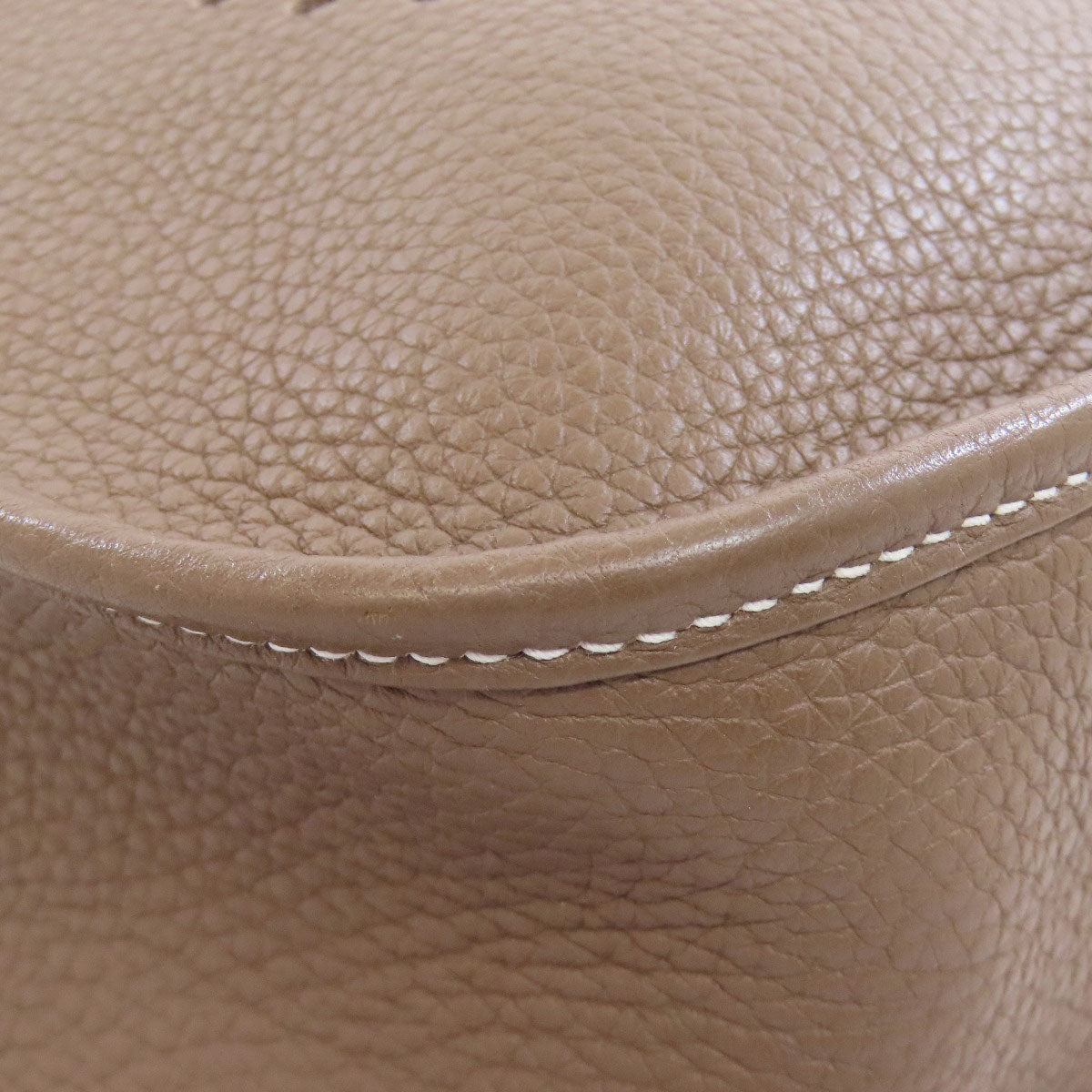 HERMES Shoulder Bag Taurillon Clemence beige Evelyn 3 PM Etoupe Gold Metal Women  d
