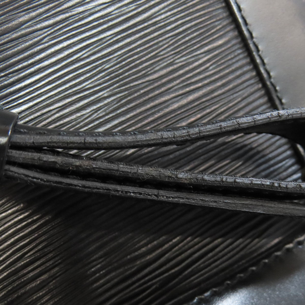 LOUIS VUITTON Backpack M43082 Epi black RandonneeGM Women  d