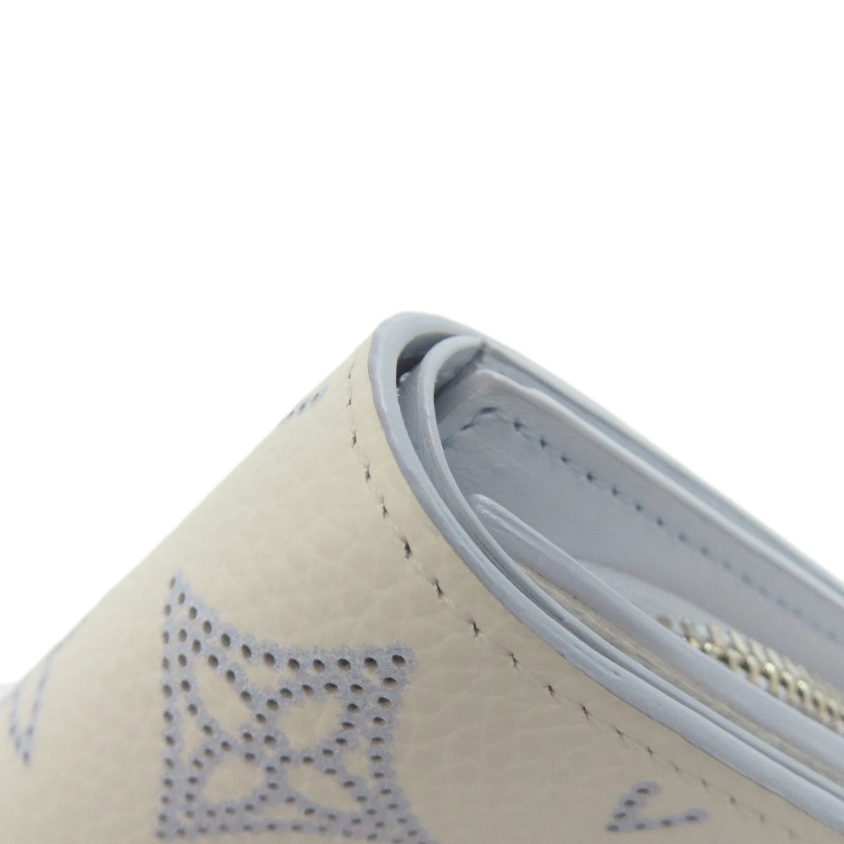 LOUIS VUITTON Bifold Wallet M11802 Mahina leather white Portefeuille Iris Compact Japan Limited Women  d
