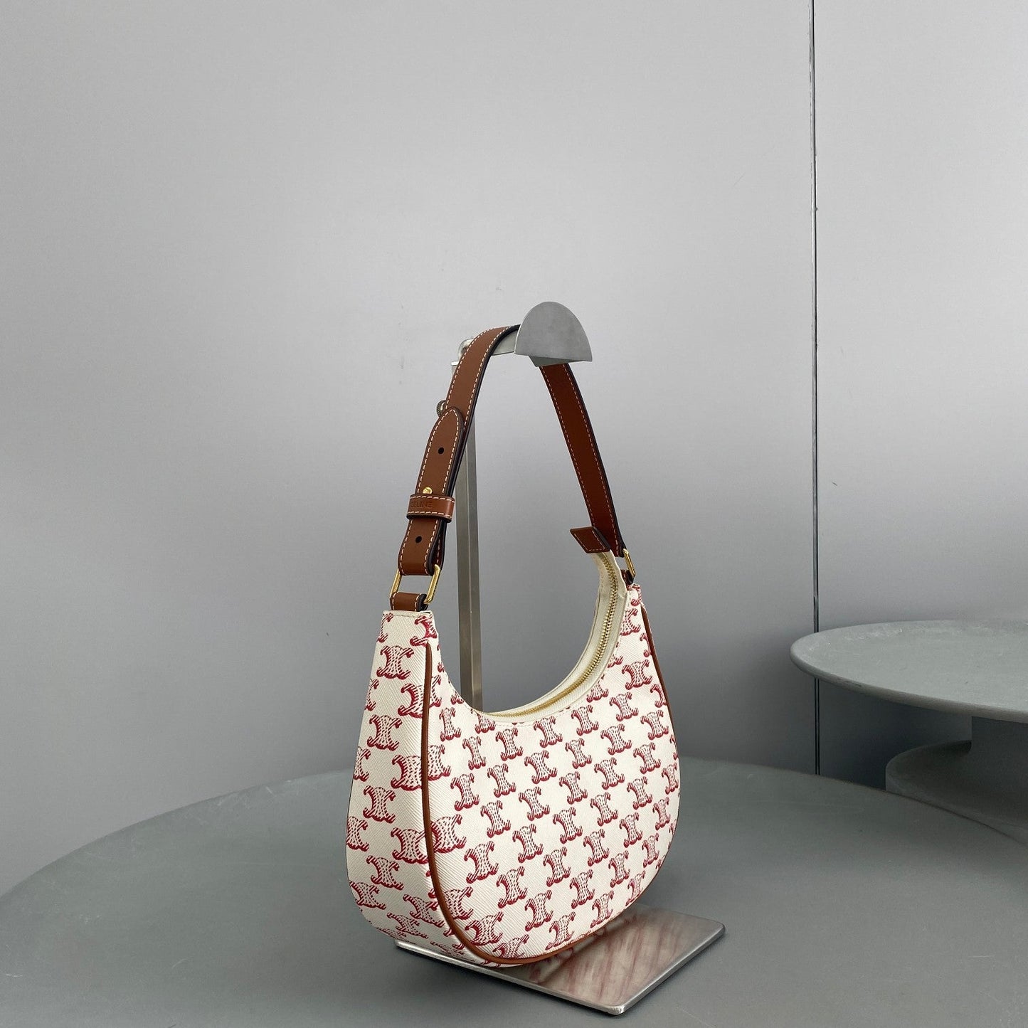 Top Quality Ava Bag In Triomphe Canvas White/Red For Women 9in/23.5cm 