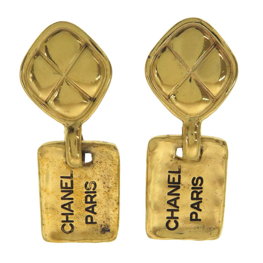 CHANEL Earring metallic gold Matelasse logo