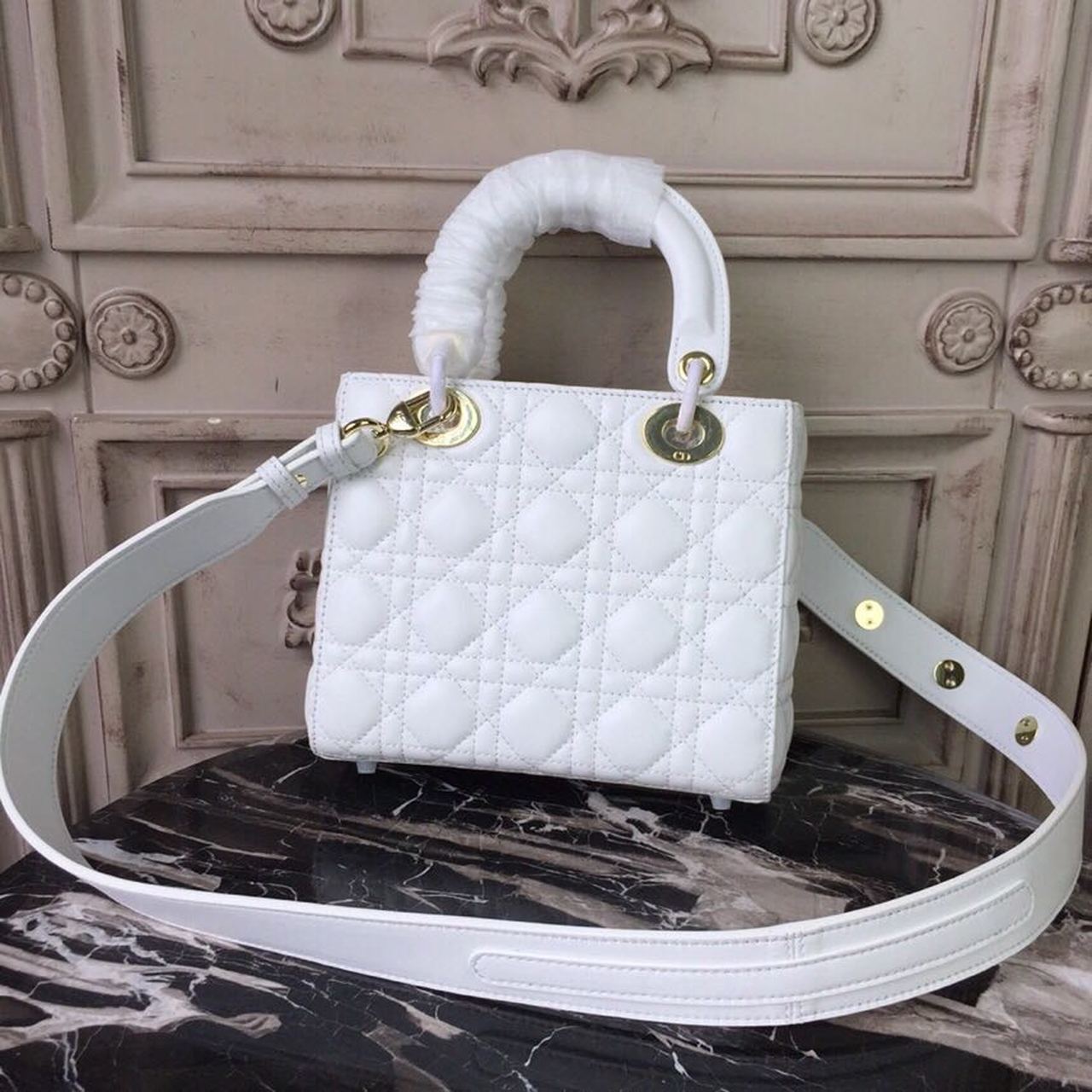 Top Quality Small Lady Bag Gold Toned Hardware White For Women 20cm/8in CD M0538OCAL_M030