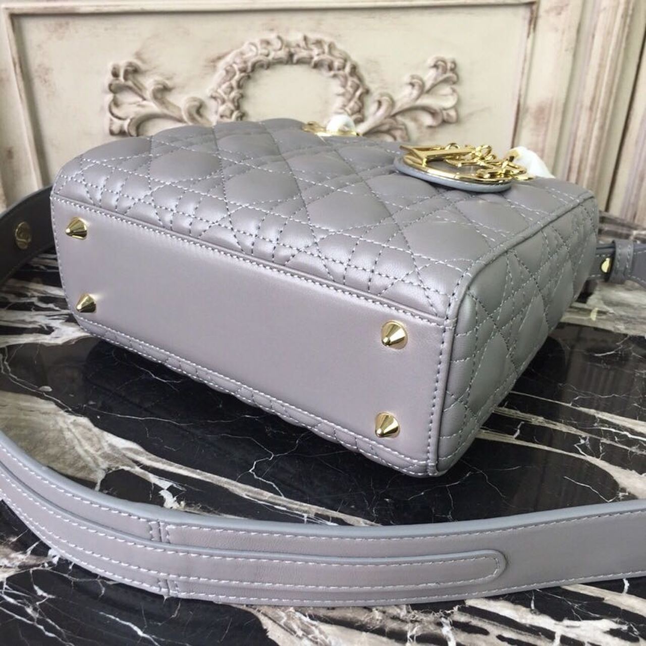 Top Quality Small Lady Bag Gold Toned Hardware Grey For Women 20cm/8in CD