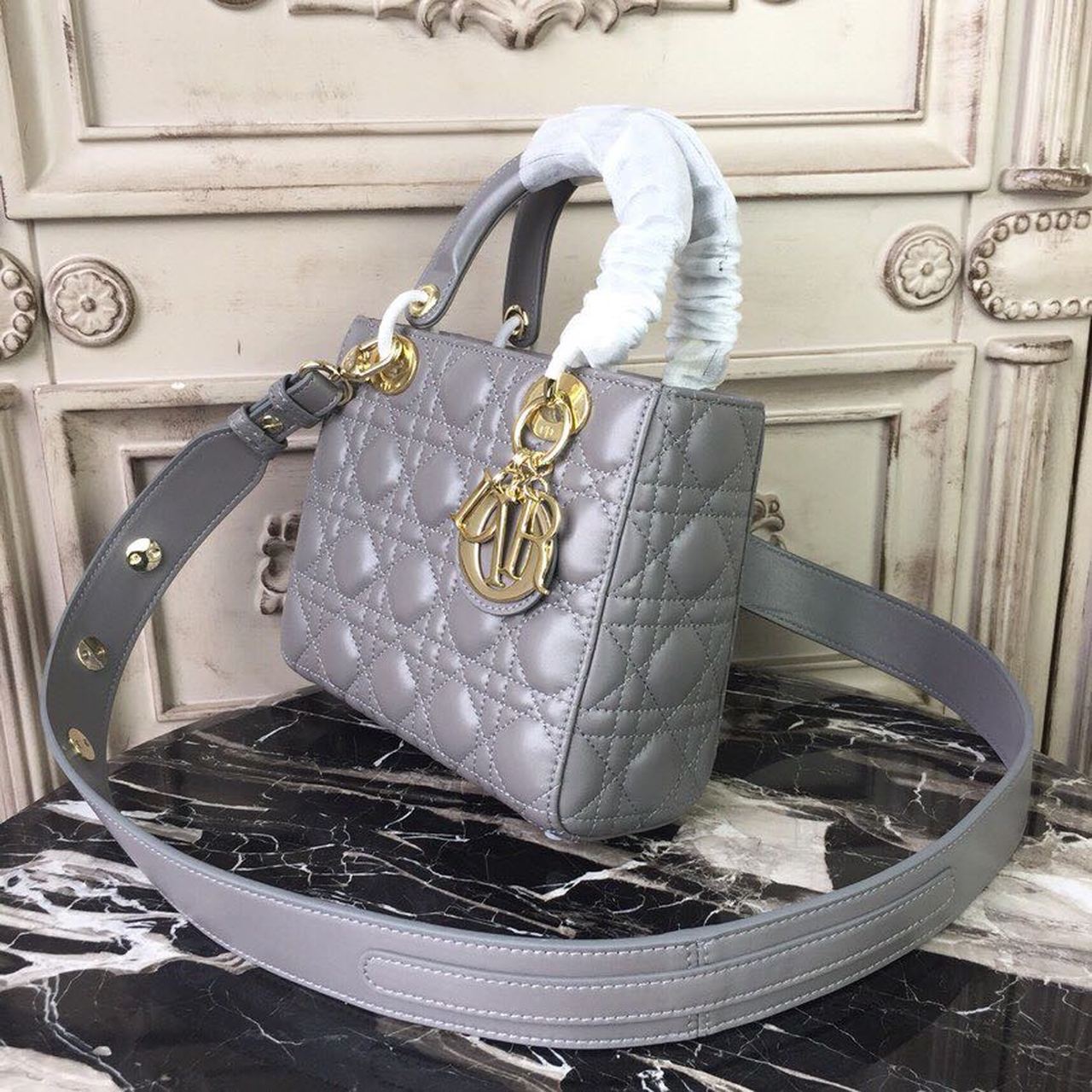 Top Quality Small Lady Bag Gold Toned Hardware Grey For Women 20cm/8in CD