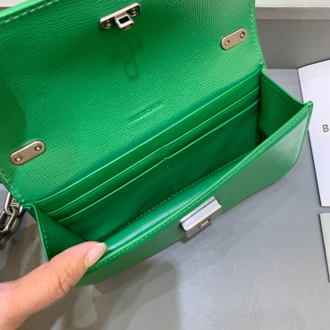 Top Quality Gossip Small On Chain Shoulder Bag Green, For Women,  Bags 7.4in/19cm