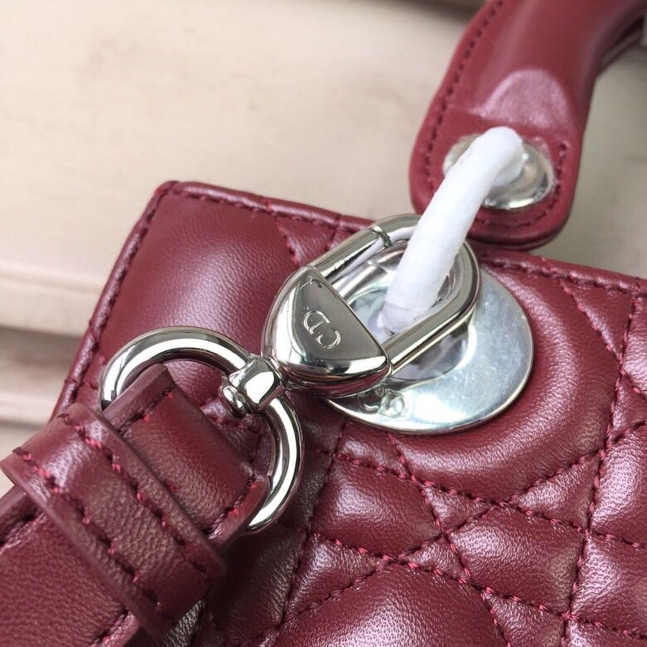 Top Quality Small Lady Bag SiTop Qualityer Hardware Burgundy For Women 8in/20cm CD