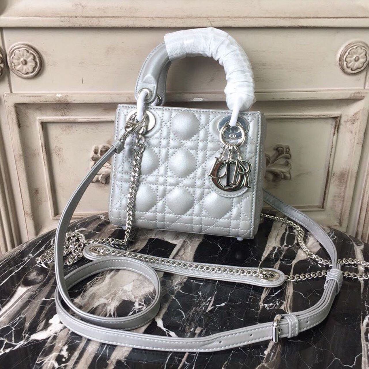 Top Quality Mini Lady Bag with Chain Silver Hardware Spring/Summer Collection, Pearl Gold, For Women Womens Handbags, 18cm CD