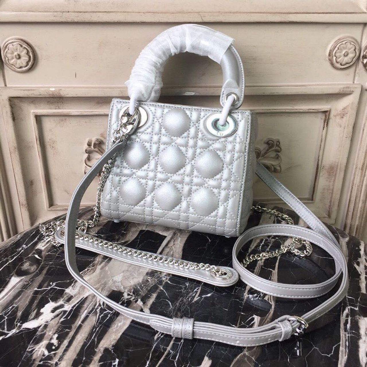 Top Quality Mini Lady Bag with Chain Silver Hardware Spring/Summer Collection, Pearl Gold, For Women Womens Handbags, 18cm CD