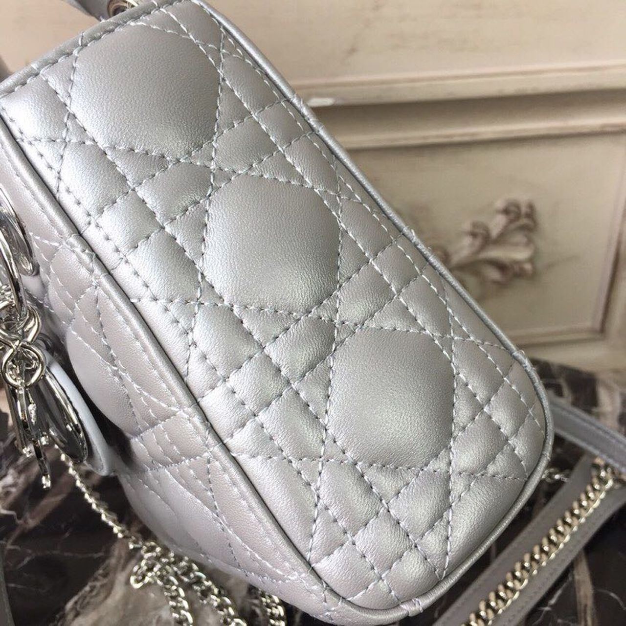 Top Quality Mini Lady Bag with Chain Silver Hardware Spring/Summer Collection, Pearl Gold, For Women Womens Handbags, 18cm CD