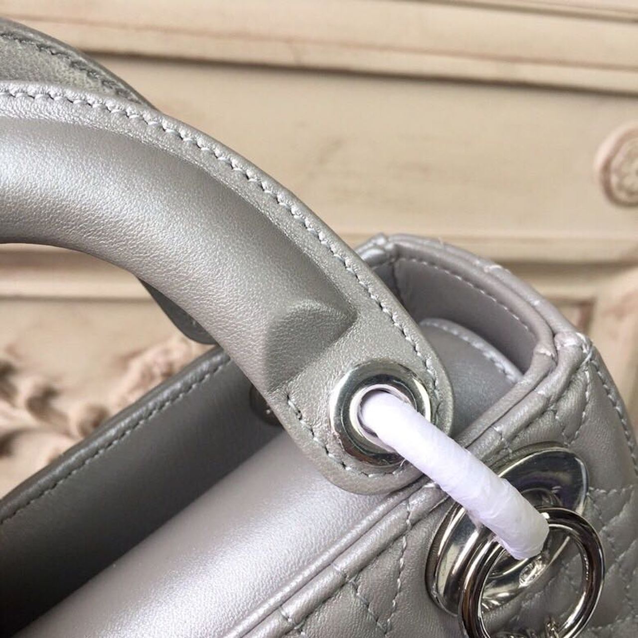 Top Quality Mini Lady Bag with Chain SiTop Qualityer Hardware Spring/Summer Collection, Pearl Gold, For Women Women’s Handbags, 18cm CD