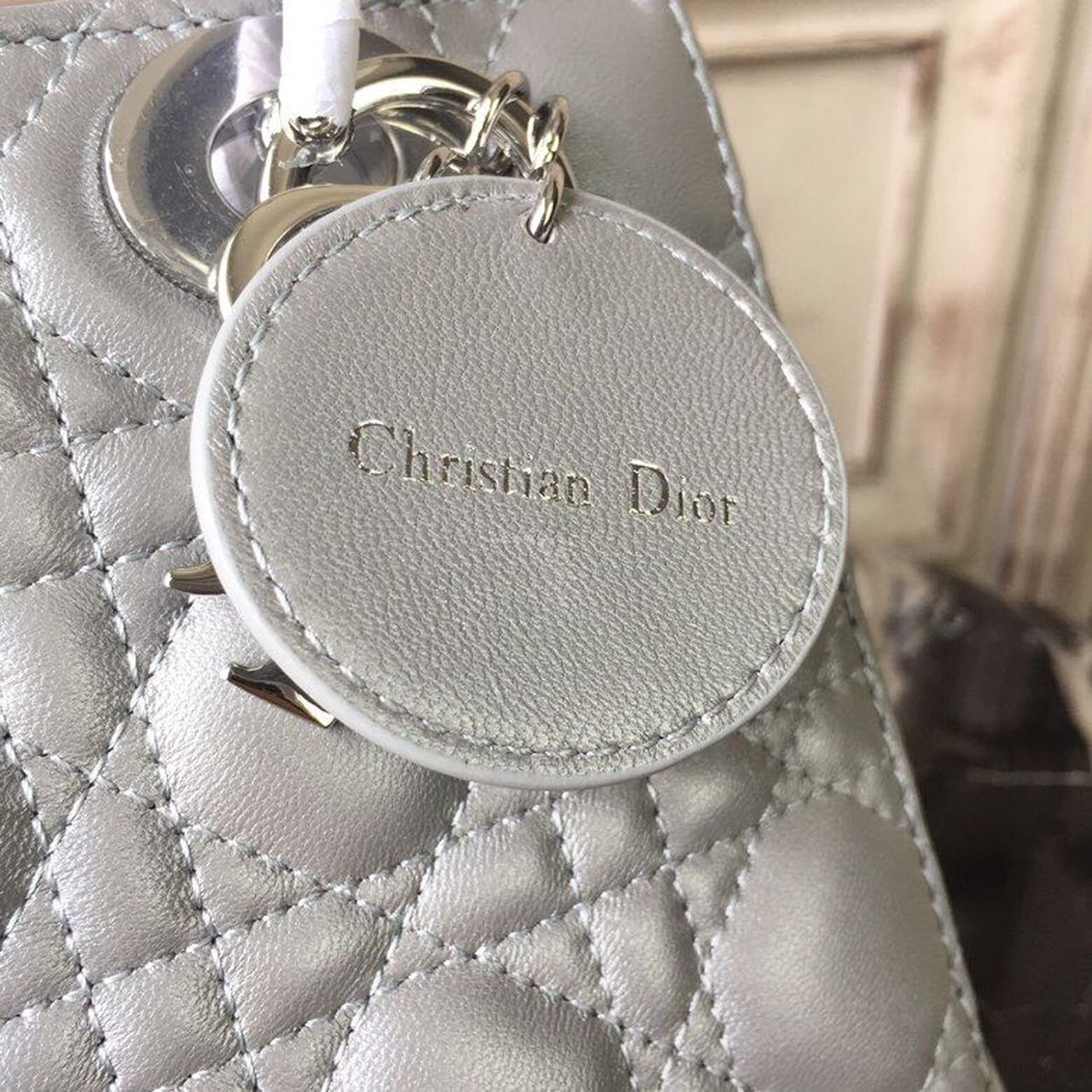 Top Quality Small Opaline Gray Pearlescent Cannage Lady Bag Hardware Pearl SiTop Qualityer For Women 8in/20cm CD