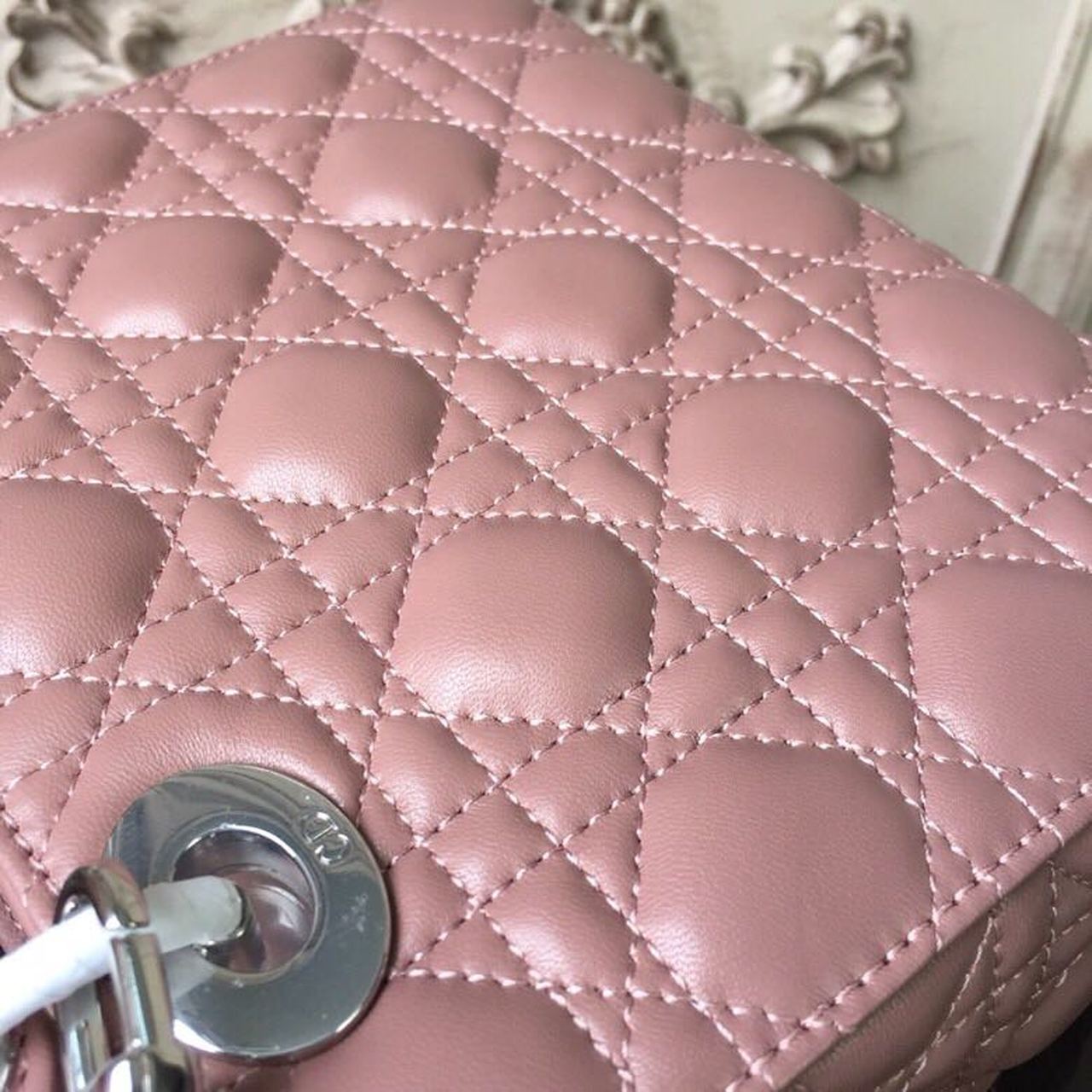 Top Quality MeTop Qualityum Lady Bag Dusty Pink SiTop Qualityer Hardware For Women 20cm/8in CD