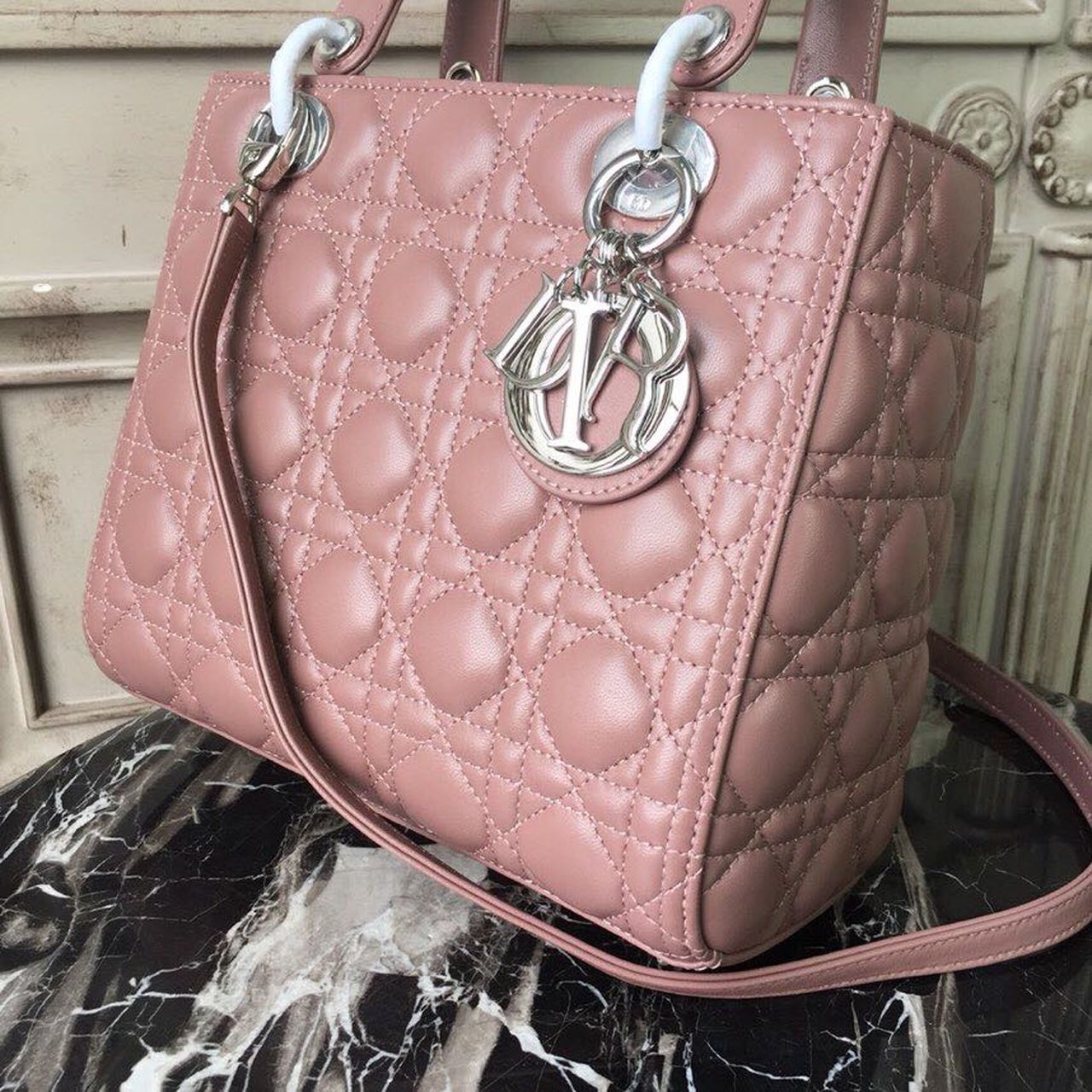 Top Quality MeTop Qualityum Lady Bag Dusty Pink SiTop Qualityer Hardware For Women 24cm/9.5in CD