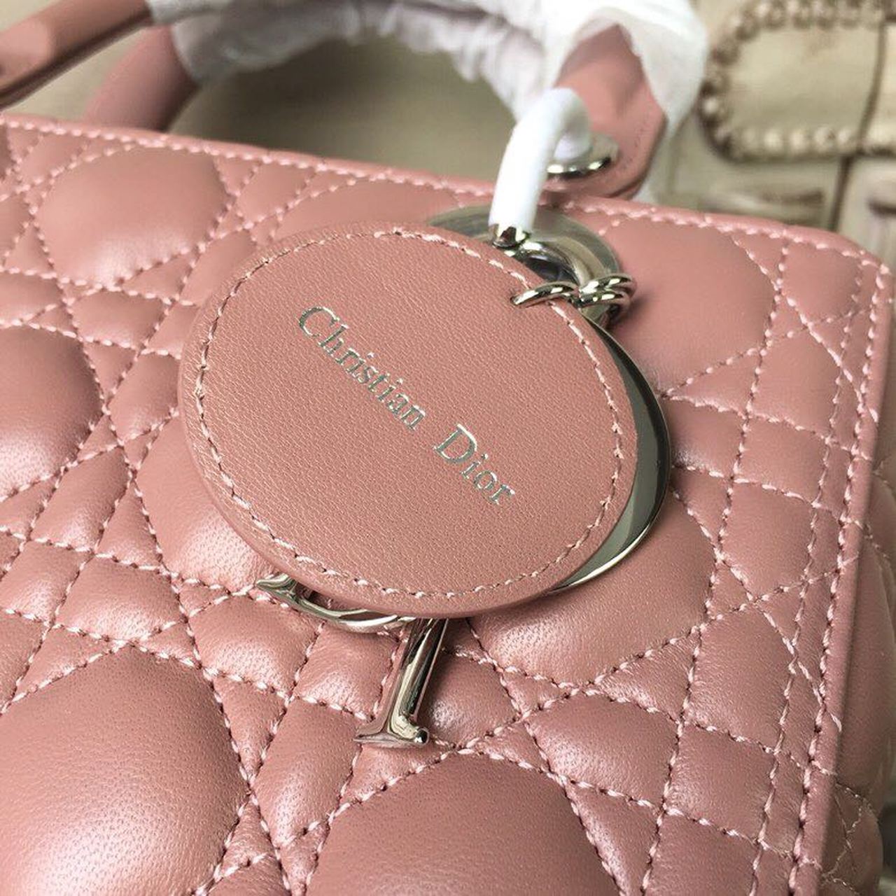 Top Quality MeTop Qualityum Lady Bag Dusty Pink SiTop Qualityer Hardware For Women 24cm/9.5in CD