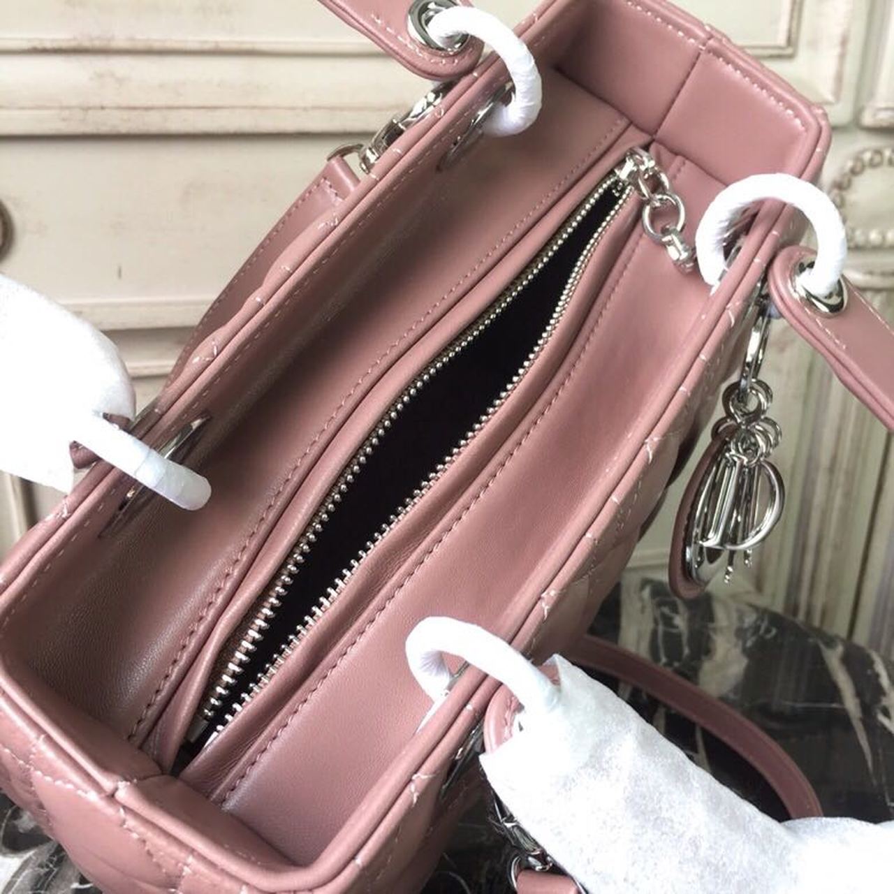 Top Quality MeTop Qualityum Lady Bag Dusty Pink SiTop Qualityer Hardware For Women 24cm/9.5in CD