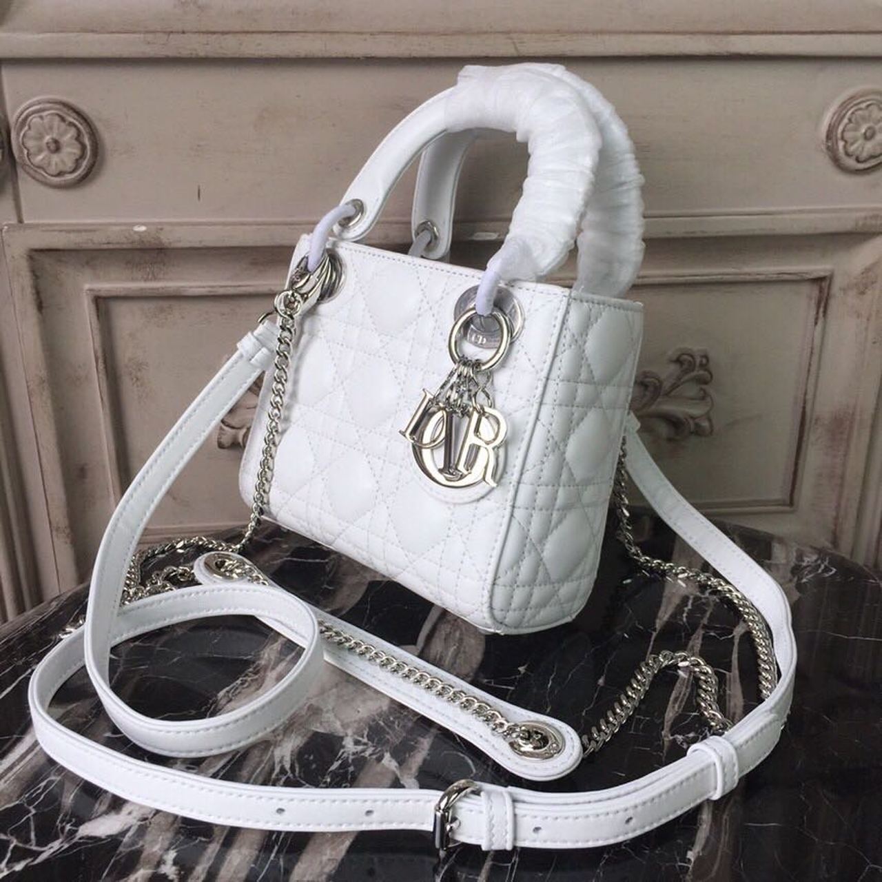 Top Quality Mini Lady Bag White Chain SiTop Qualityer Hardware For Women 17cm/6.5in CD