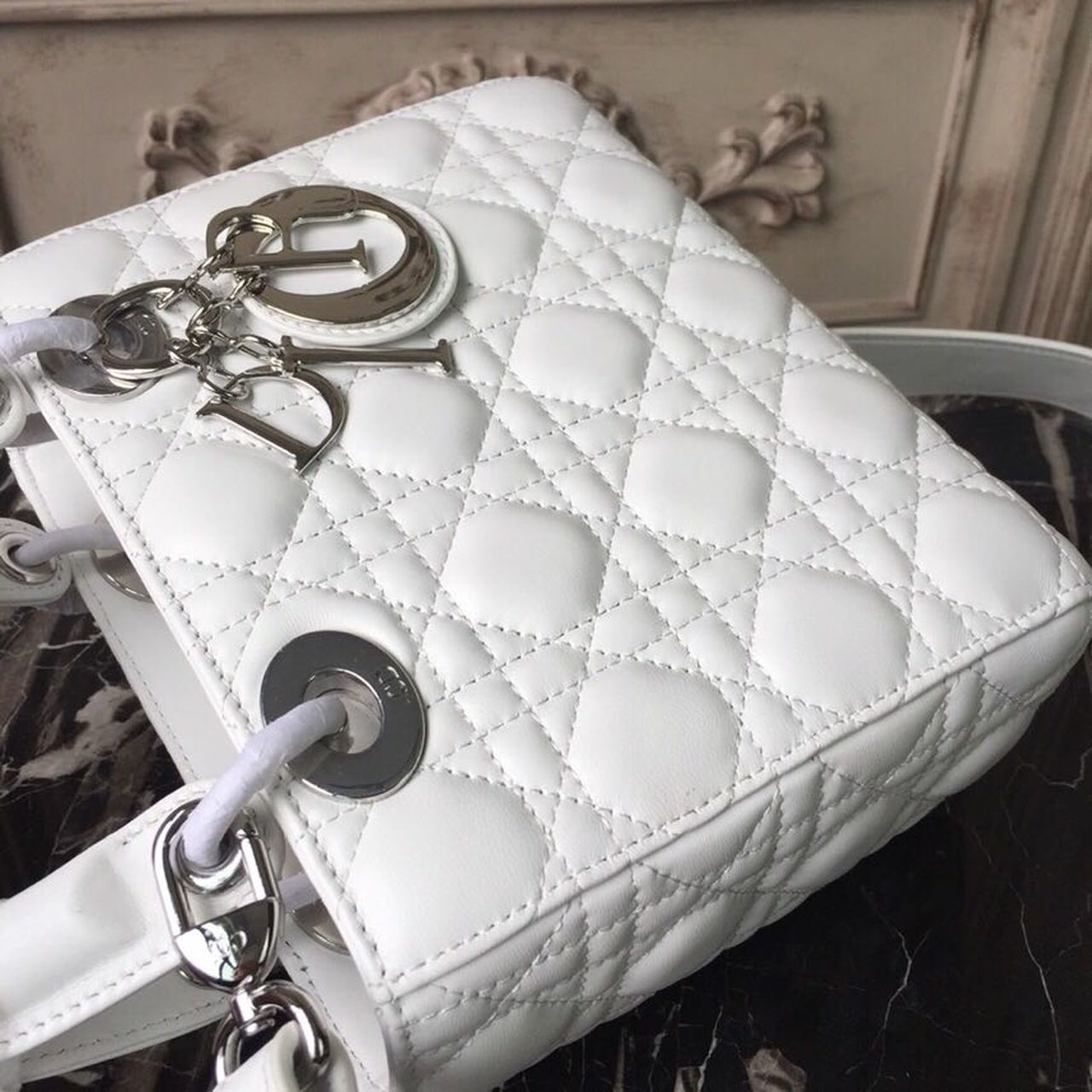 Top Quality Small Lady Bag White SiTop Qualityer Hardware For Women 20cm/8in CD M0538BCAL_M030