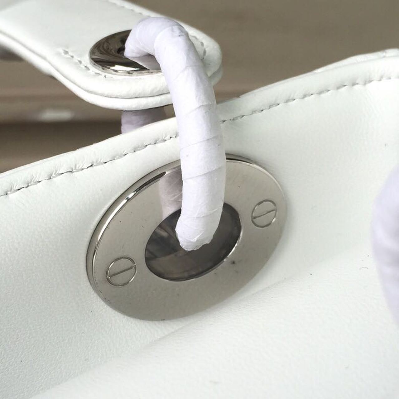 Top Quality Small Lady Bag White SiTop Qualityer Hardware For Women 20cm/8in CD M0538BCAL_M030