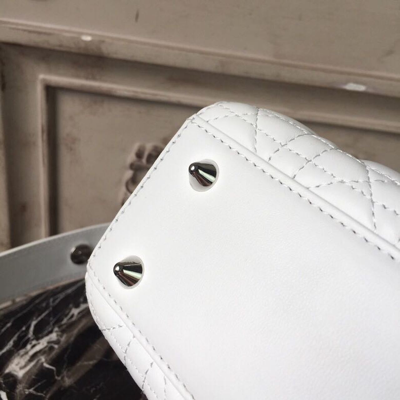 Top Quality Small Lady Bag White SiTop Qualityer Hardware For Women 20cm/8in CD M0538BCAL_M030