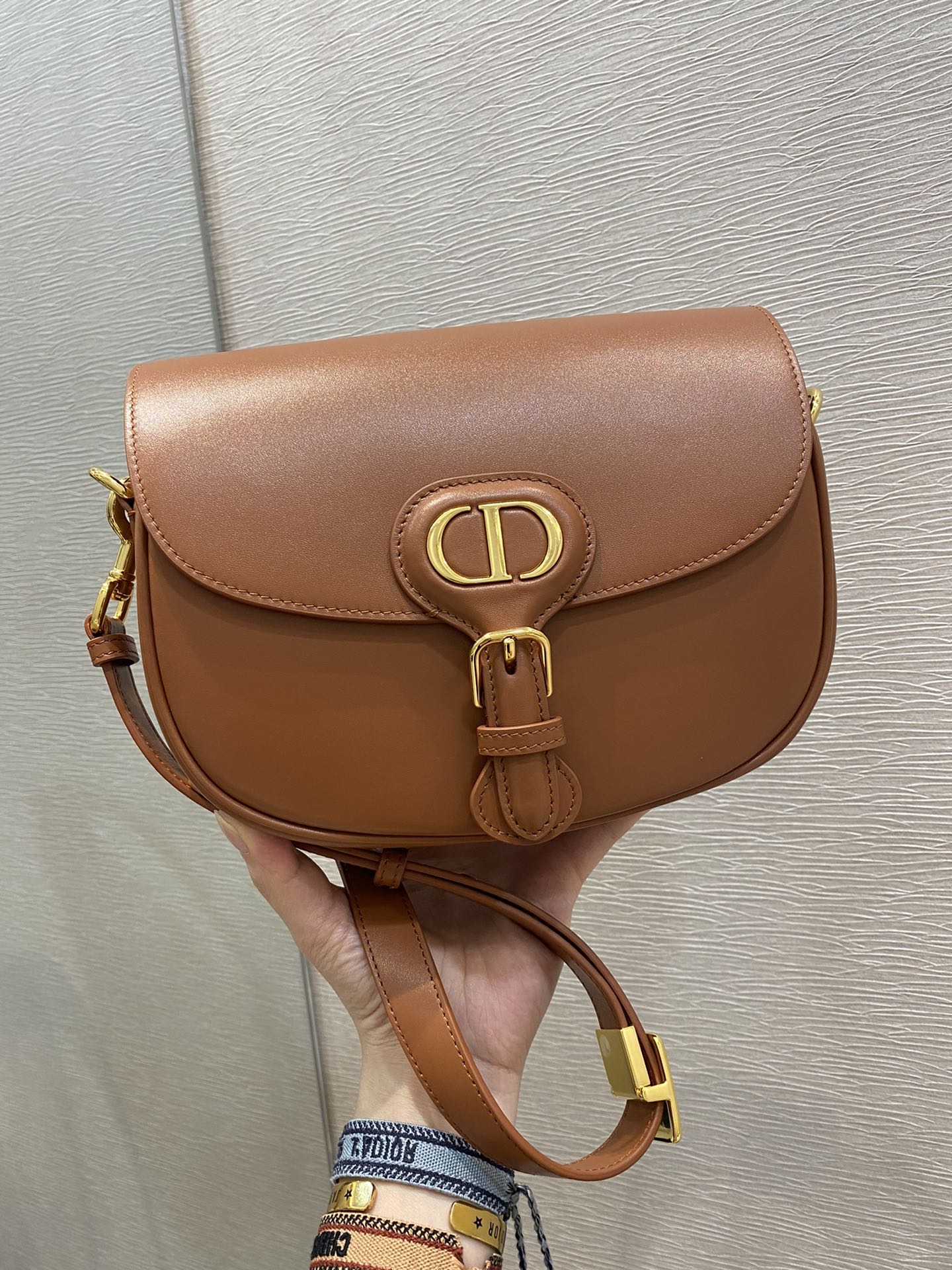 Top Quality Brown MeTop Qualityum Bobby Bag For Women 22cm/9in