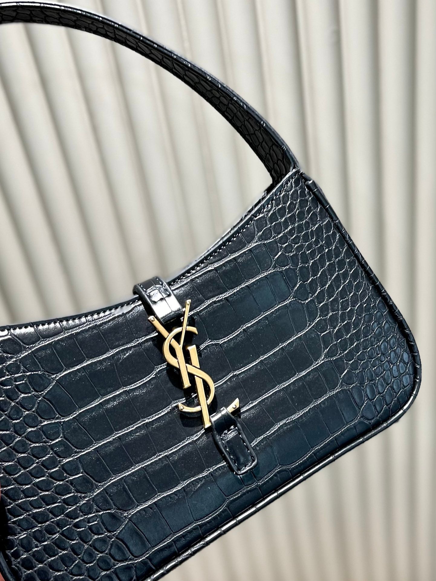 EN - New 1:1 rep  Bags SLY 223