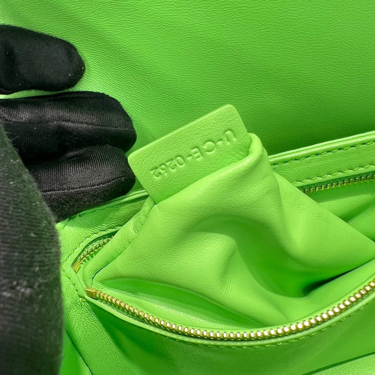 Top Quality Classique Cuir Triomphe Bag Green For Women 9in/22cm