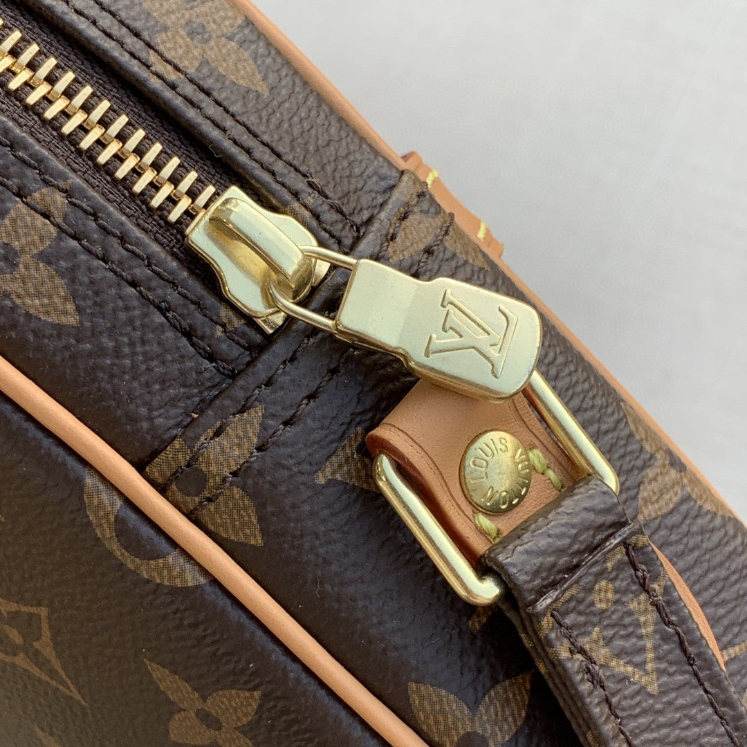 Top Quality Danube Monogram Canvas For Women, Womens Bags, Shoulder Bags 8.3in/21cm Top Quality M45266