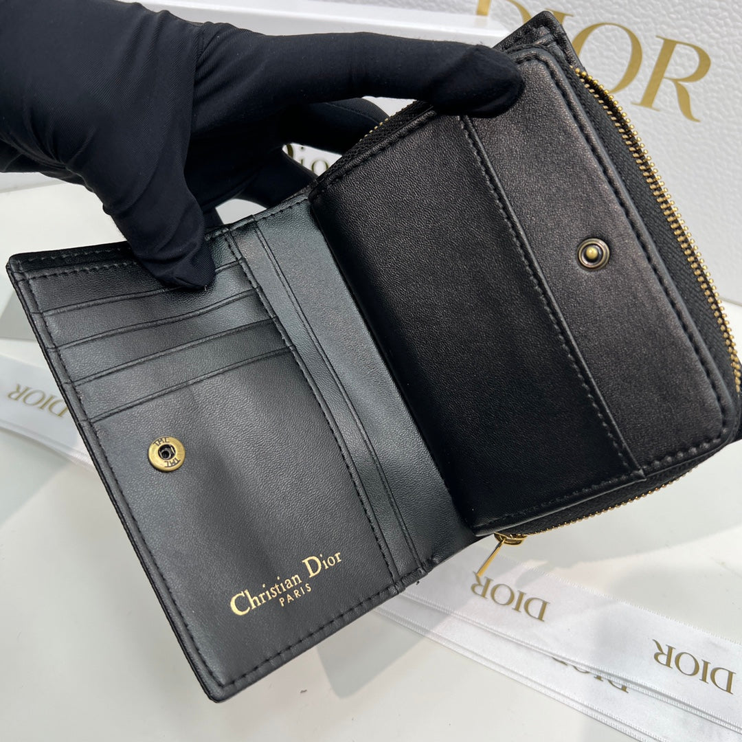 EN - New 1:1 rep  Wallet DIR 011