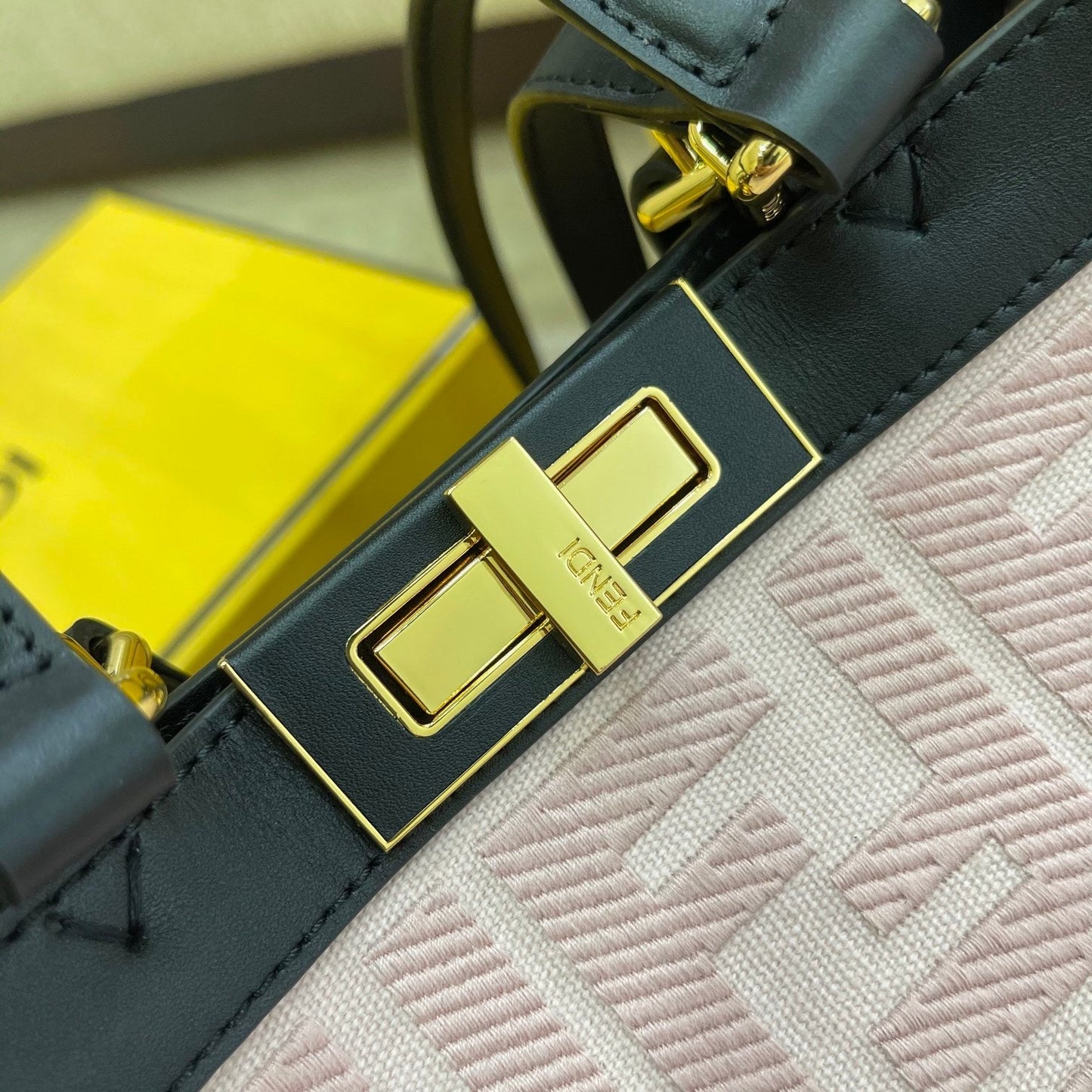 Top QualityTop Quality Peekaboo X-tote Bag Pink Canvas For Women, Women’s Handbags, Shoulder Bags 16.1in/41cm FF 8BH374