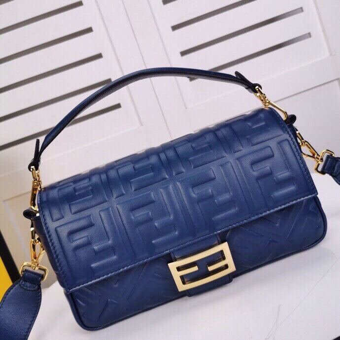 Top QualityTop Quality Baguette Chain Midi Medium Dark Blue Bag For Woman 26cm/10in