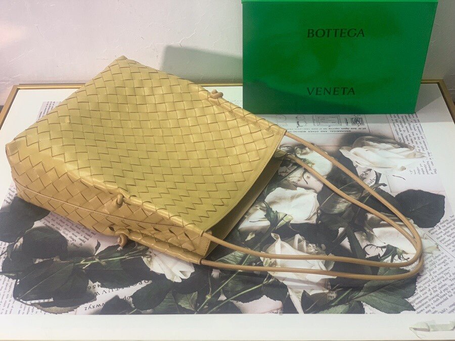 Top Quality Handle Bag Yellow, For Women, Women’s Bags 12.6in/32cm