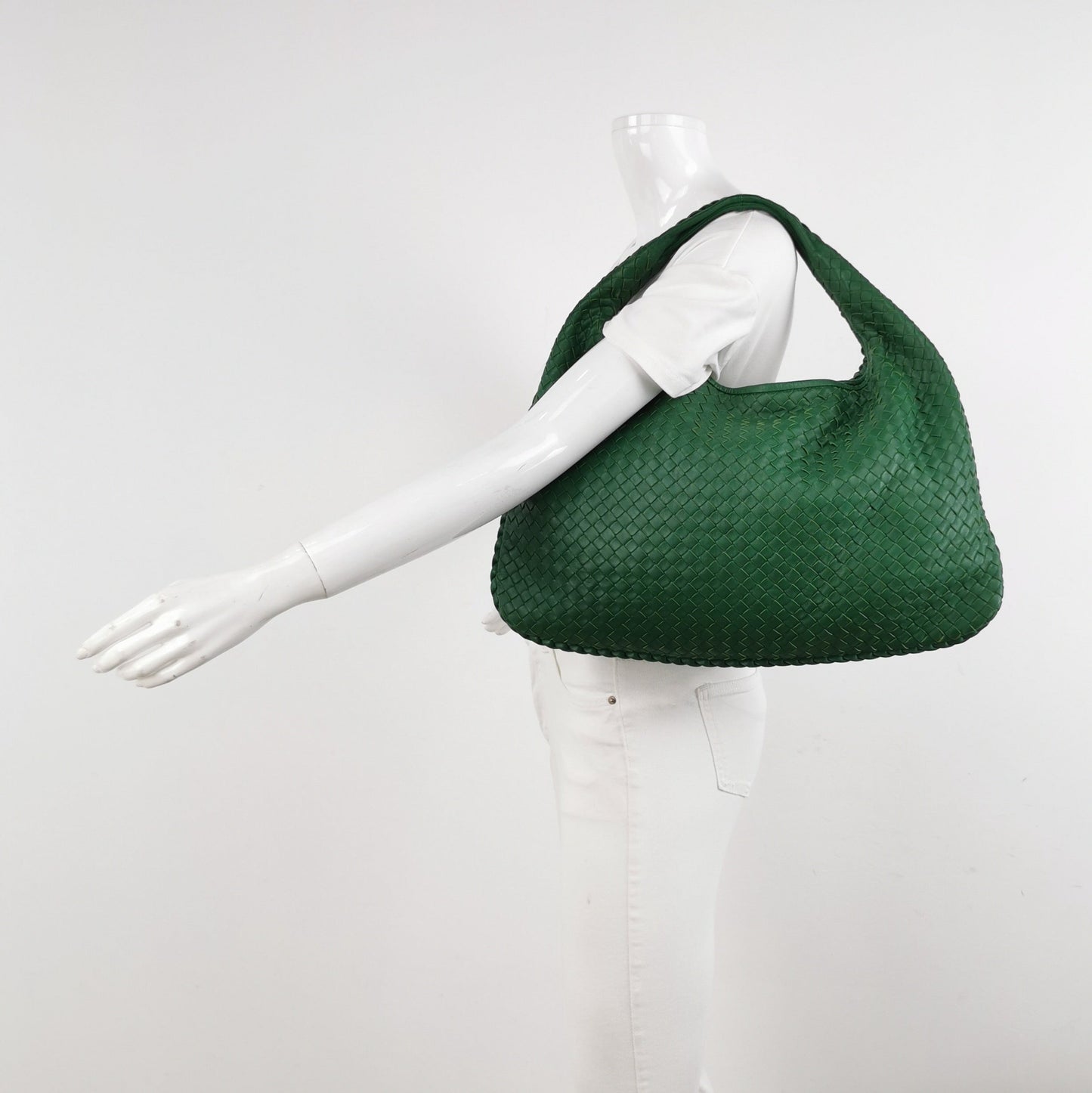 Bottega Veneta Veneta Hobo Medium Large Parakeet Green 47cm Lambskin Leather