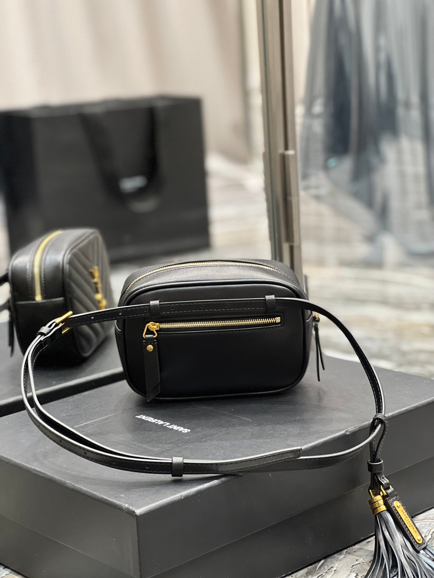 Top Quality Lou Belt Bag Black In Matelassé Gold Toned Hardware For Women 6.1in/15cm YSL 614031DV7071000