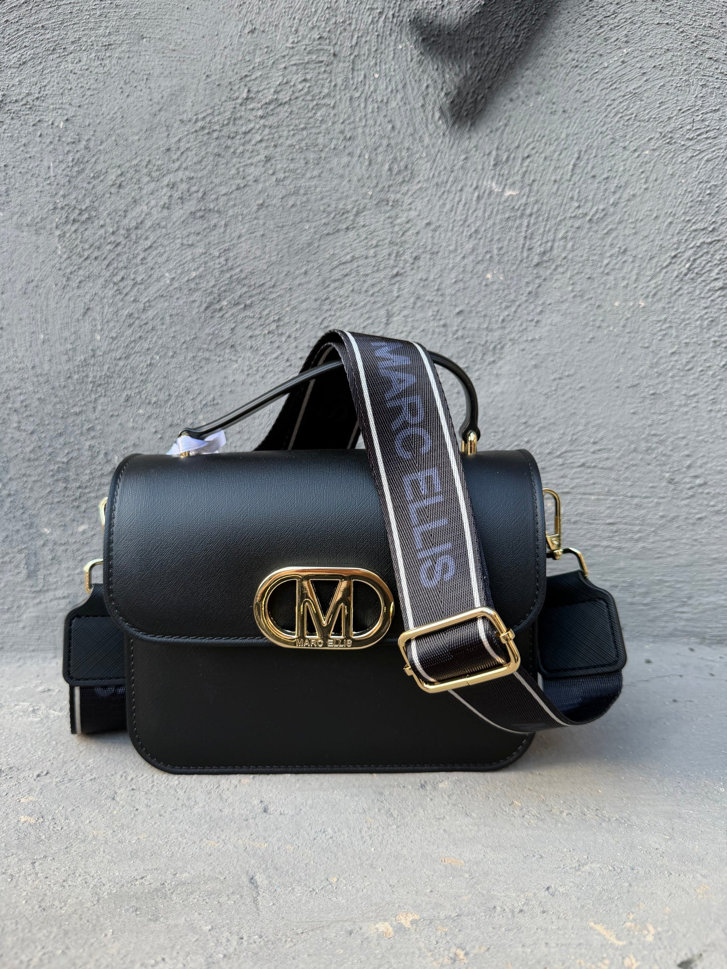 BORSA A MANO EAR