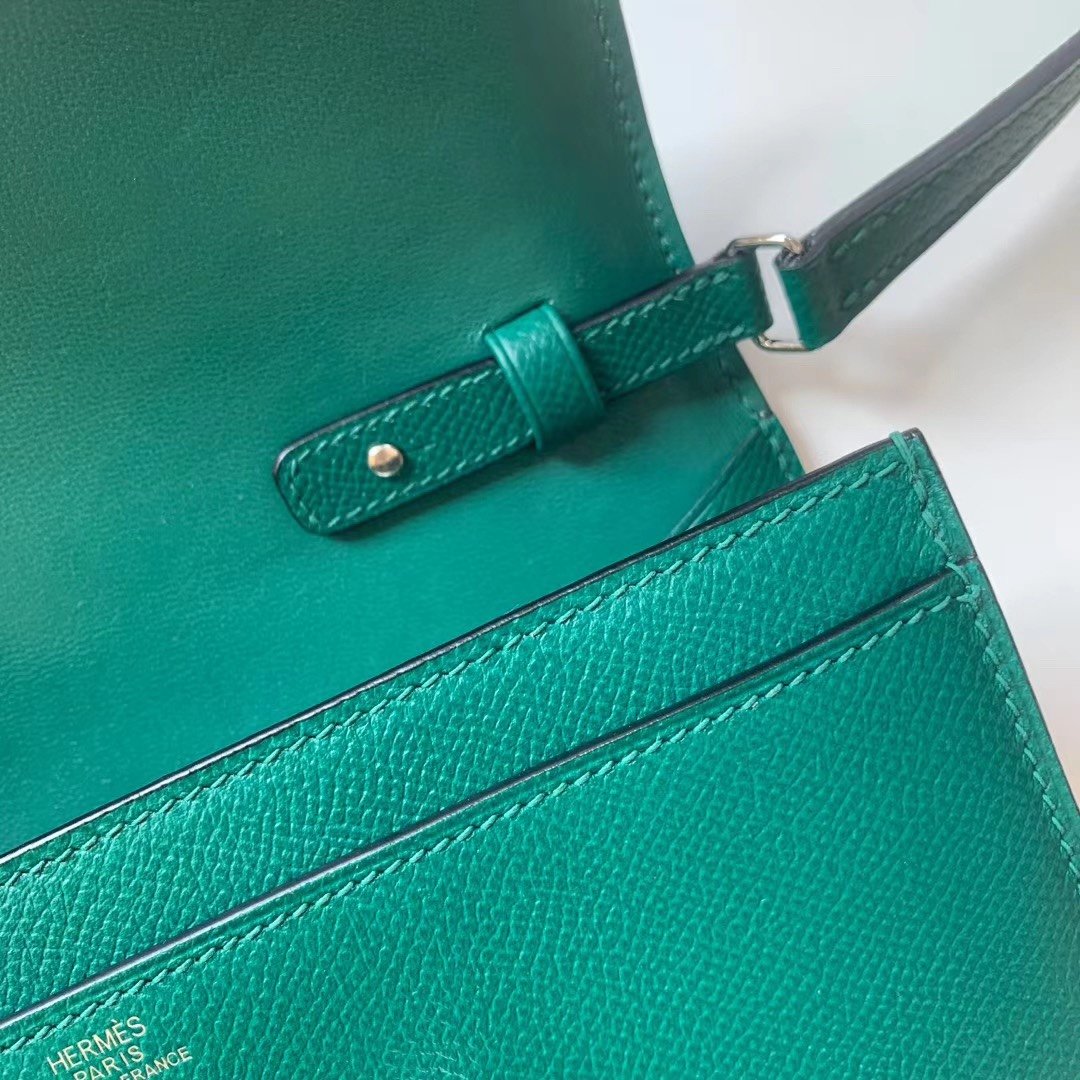 Top Quality Constance Epsom Long To Go Wallet Green For Women, Wallet 8.1in/21cm