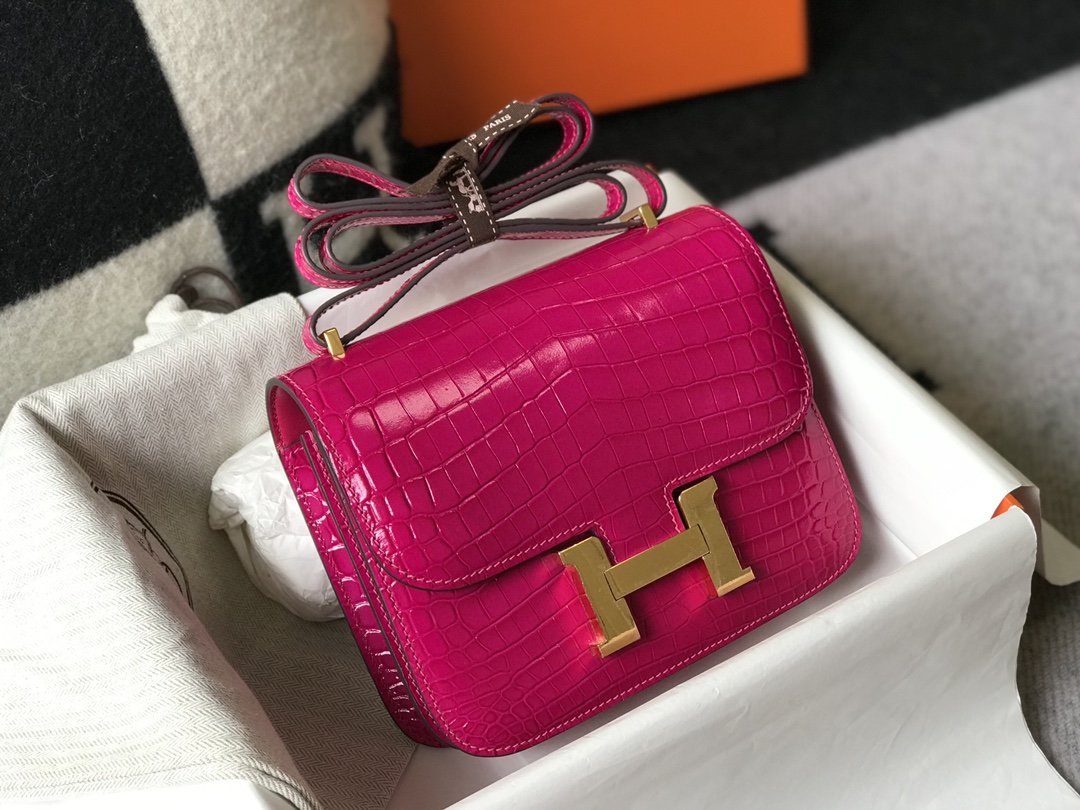 Top Quality Mini ConstanTop Quality Bag Pink For Women Gold Color Hardware 7.1in/18cm
