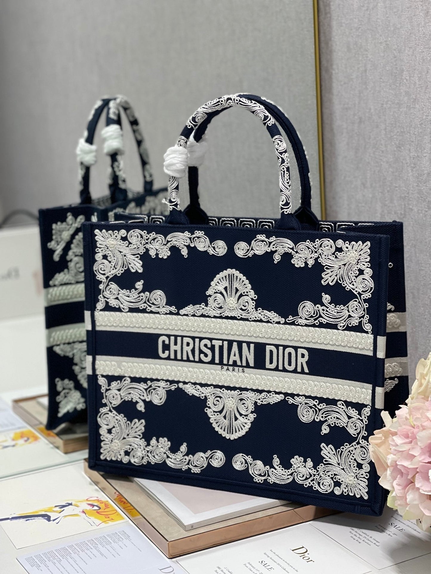 Top Quality MeTop Qualityum Book Tote Blue and White Cornely Embroidery, Blue, For Women Womens Handbags, Shoulder Bags, 42cm CD M1286ZTZB_M928