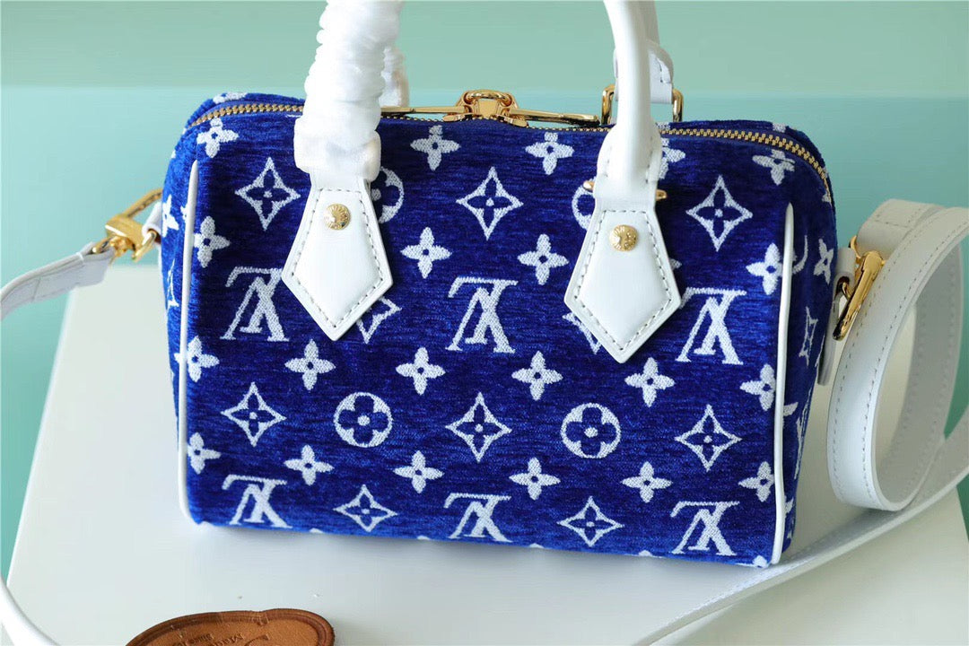 Top Quality Speedy Bandouliere 20 PM Monogram Blue For Women,  Shoulder And Crossbody Bags 20.5cm/8.1in Top Quality M20751