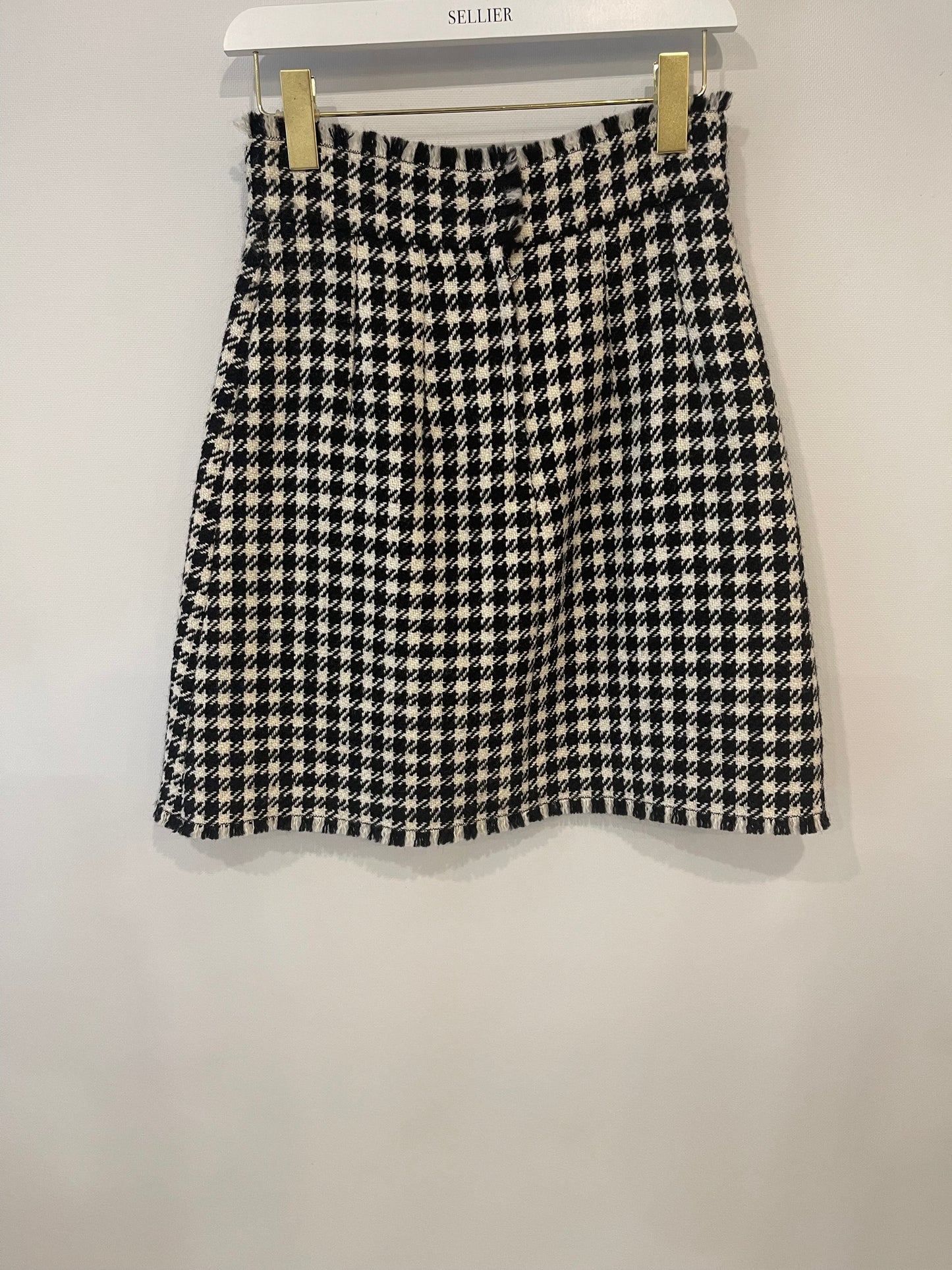 Dolce & Gabbana Black & White Wool Houndstooth Mini Skirt with Zebra AppliquŽ Size IT 38 (UK 6)