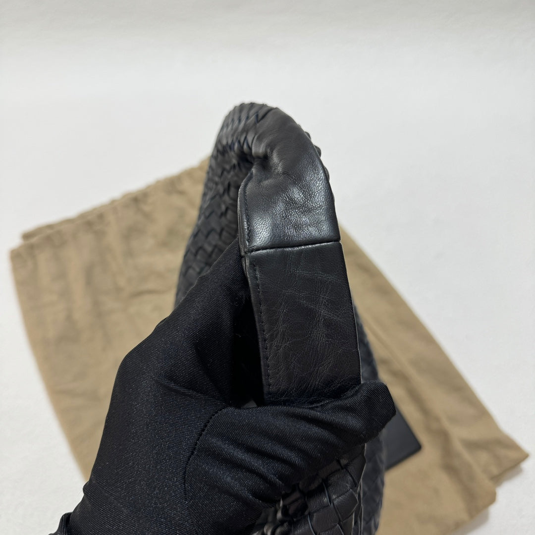 Bottega Veneta Intrecciato Hobo Bag Medium Black Lambskin leather 40cm