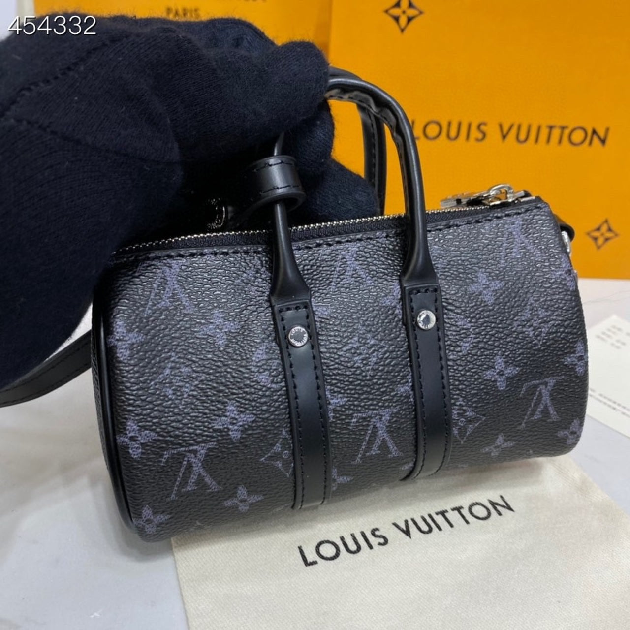 Top Quality Keepall XS Monogram Eclipse Canvas For Men, Bags, Shoulder And Crossbody Bags 8.3in/21cm Top Quality M45947