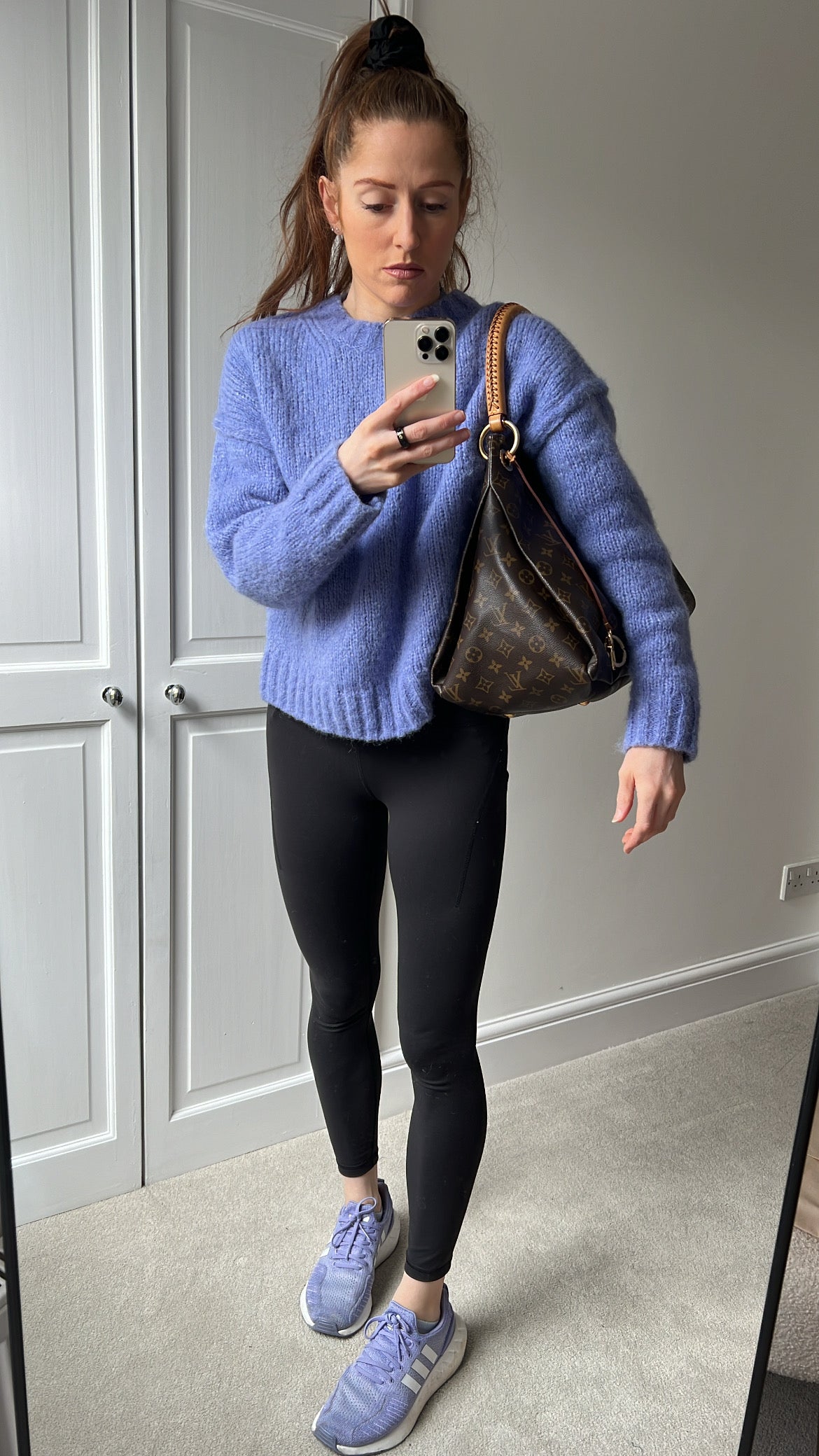 Louis Vuitton Artsy MM Monogram