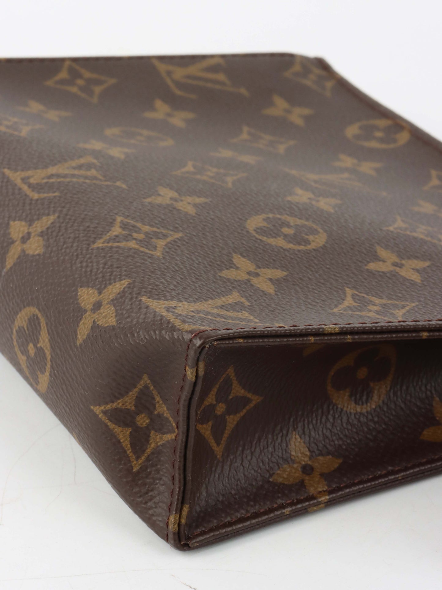 Louis Vuitton Toiletry Pouch 15.