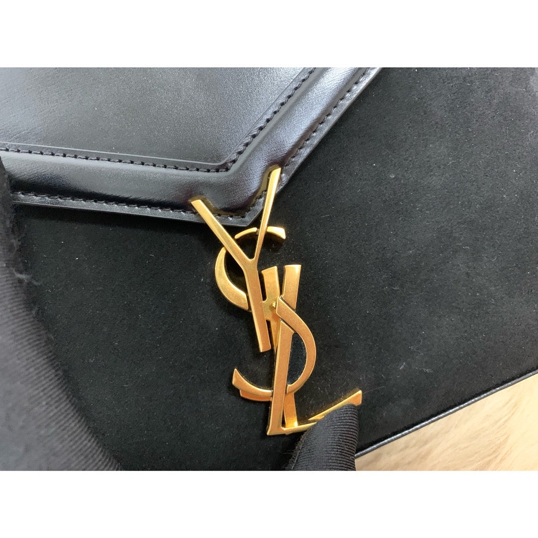 YSSL Cassandra Medium Top Handle Bag In Grain Black For Women 9in/24.5cm YSL 623931BOW0W1000