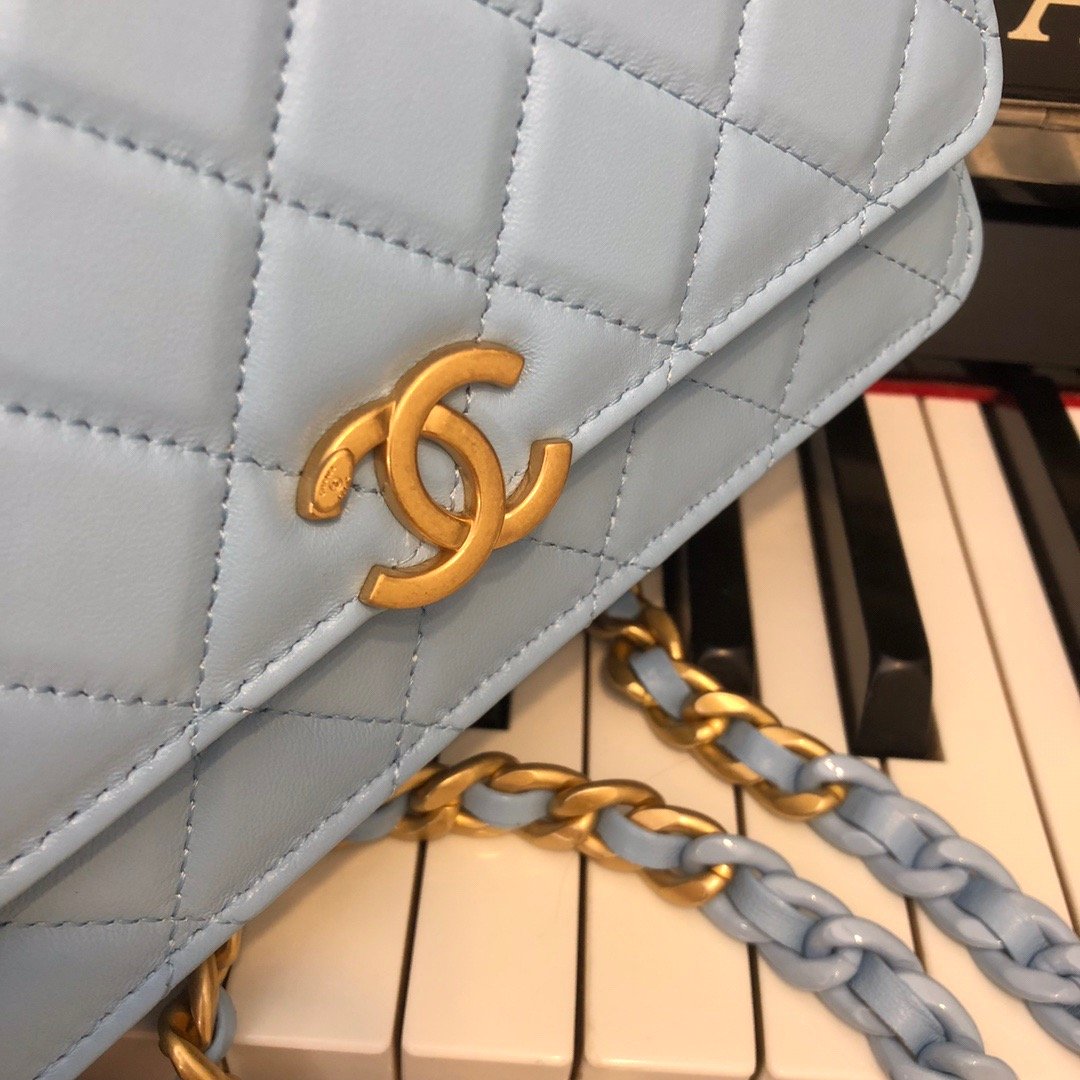 CHLOriginal Small Classic Flap Bag Gold Hardware Blue For Women, Women’s Handbags, Shoulder Bags 7.5in/19cm AP33814