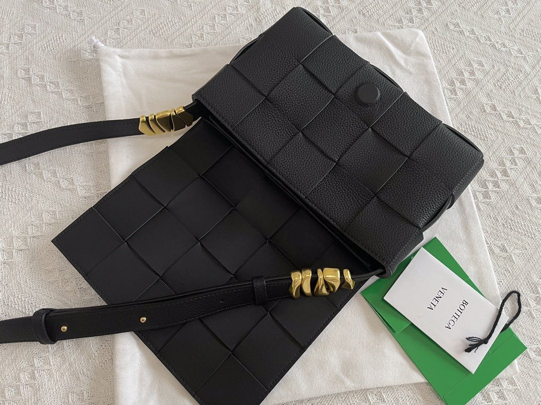 Top Quality Cassette Black, For Women, Women’s Bags 9.1in/23cm 666870V17H18425