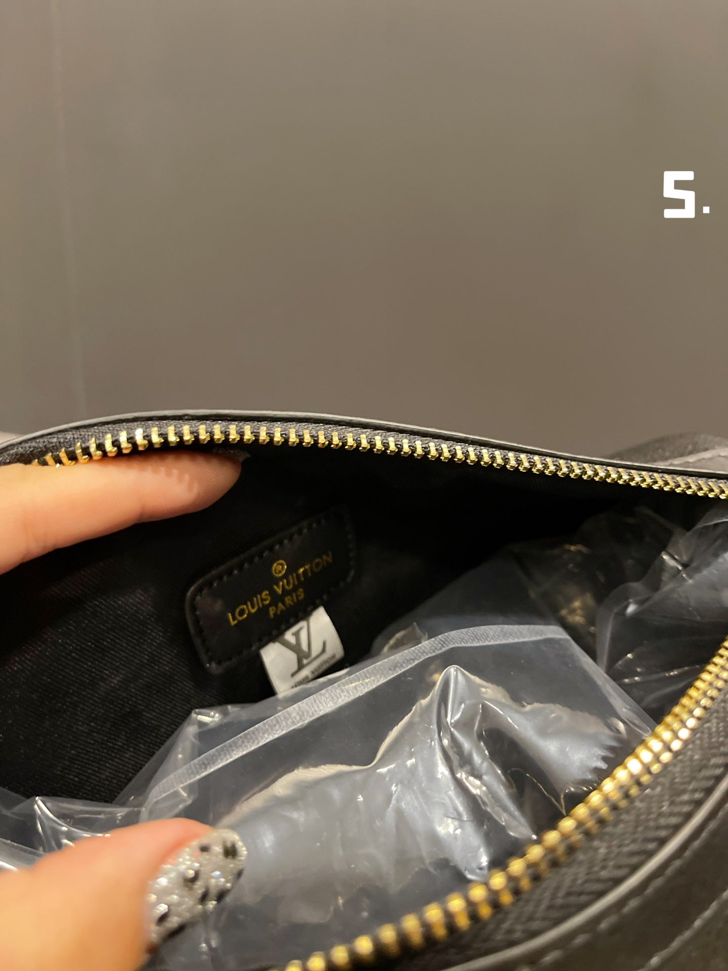 EN - New 1:1 rep Lux Bags LUV 544