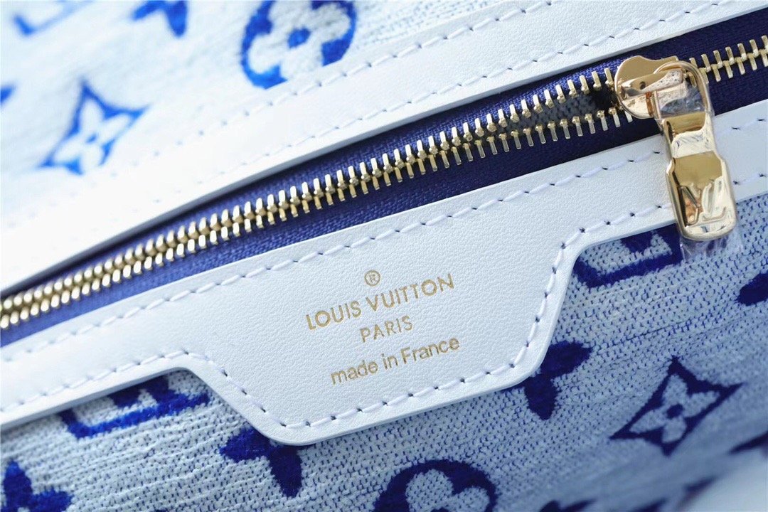 Top Quality Neverfull MM Monogram Blue For Women,  Shoulder And Crossbody Bags 12.2in/31cmTop Quality M46220