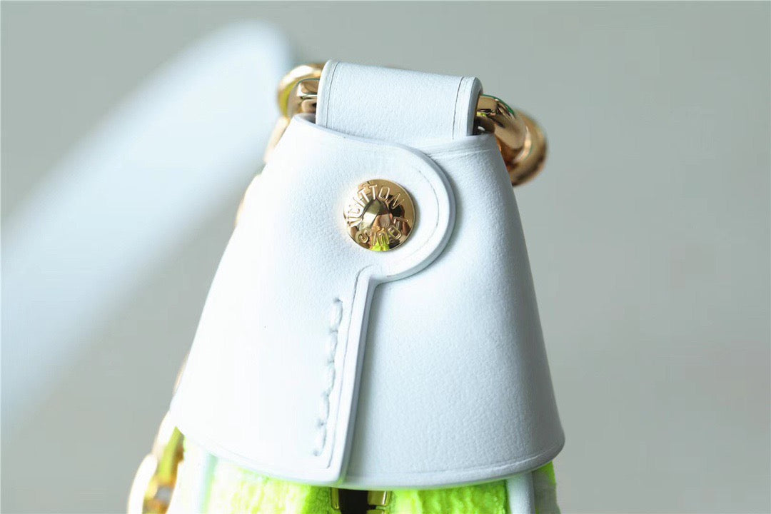 Top Quality Loop Monogram Yellow For Women, Womens Handbags, Shoulder Bags And Crossbody Bags 9.1in/23cm Top Quality M81484